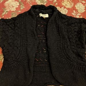 Cropped, knit, black shrug